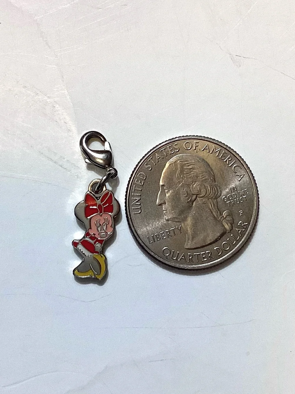 Official Disney Minnie Mouse Enamel Bracelet Charm